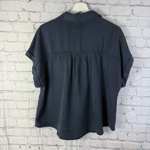 Evereve Sadie Utility Casual Button Down Shirt Size Large Navy - Picture 6 of 7